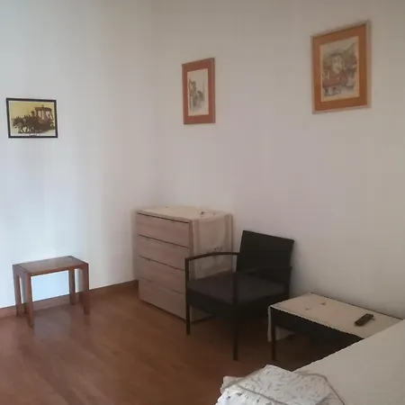 Comfortable In - 20 M² - Terrace Apartament Funchal (Madeira)